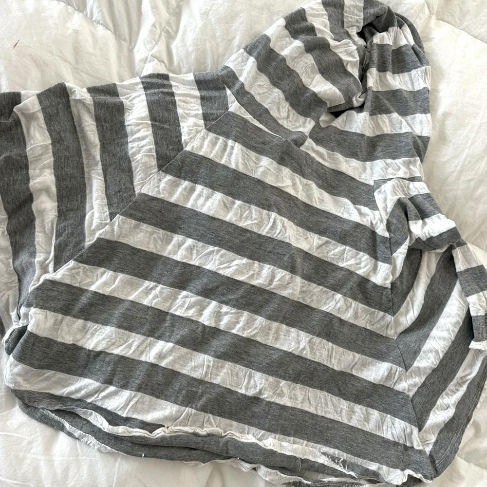 Large Flowy Striped Top - Picture 1 of 4